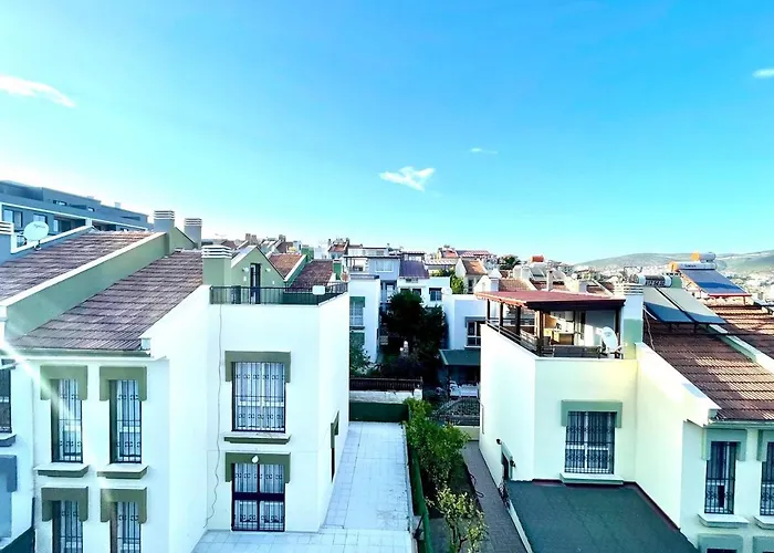 Triplex Family House, * Kusadasi