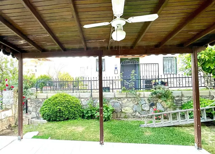 Triplex Family House, * Kusadasi